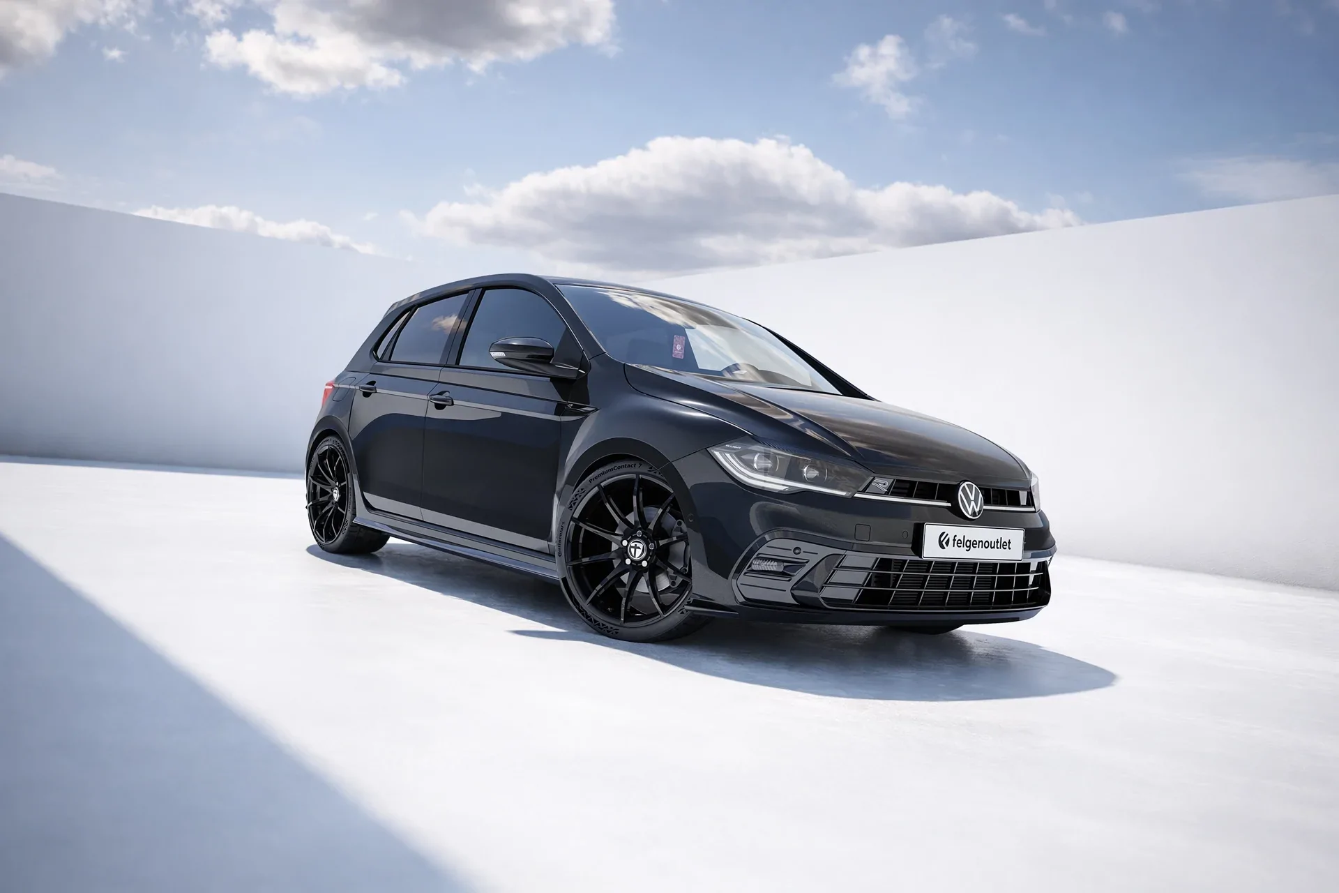 VW Polo mit Tomason TN1 black painted