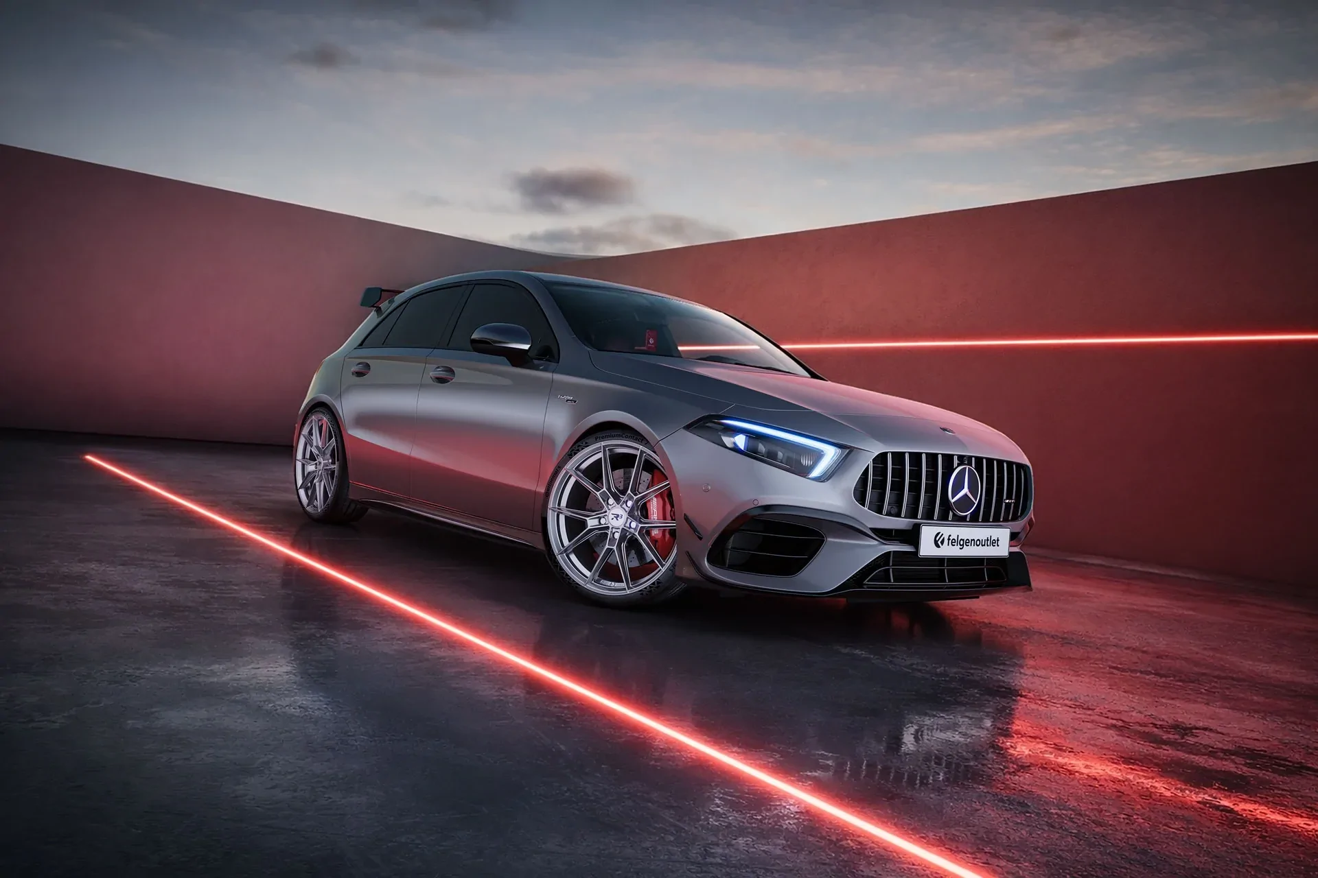 Mercedes Benz A-Klasse A45 AMG mit R³ Wheels R3F01 in hyper black silver