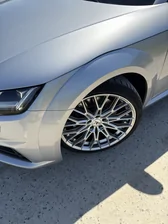 Customer photo from Lukas: R³ Wheels R3F03 FlowForged - hyper black silver